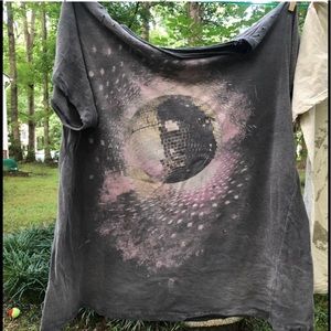 NWT Magnolia Pearl Disco Ora Tshirt
